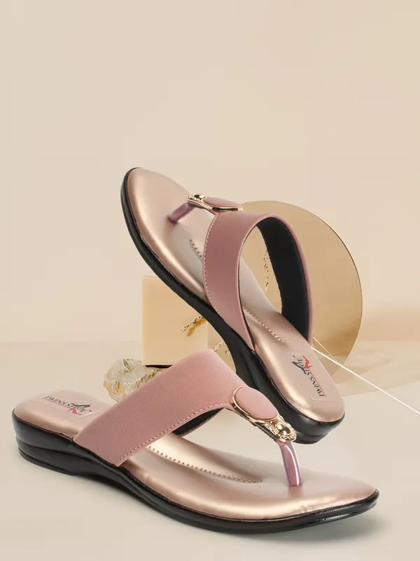 Casual_Buckle_Flat_Slippers_(Peach)