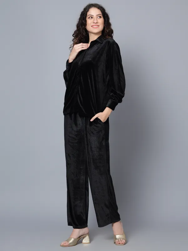 Black_Velvet_Collared_Shirt_&_Pant_Co-ords_Set_For_Women