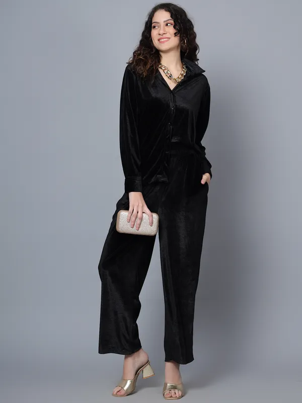 Black_Velvet_Collared_Shirt_&_Pant_Co-ords_Set_For_Women