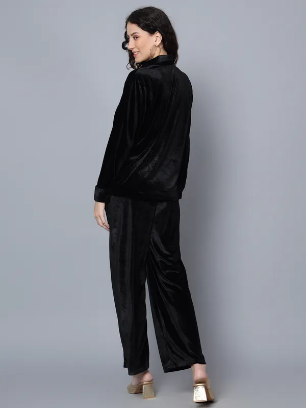 Black_Velvet_Collared_Shirt_&_Pant_Co-ords_Set_For_Women