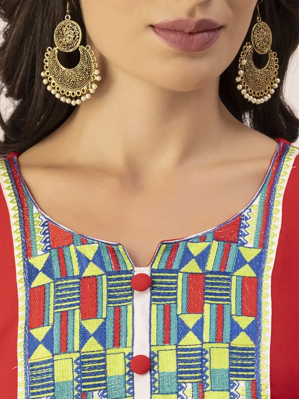 RED_Rayon_Women_Kurta,_Colourful_Embroidery_Work