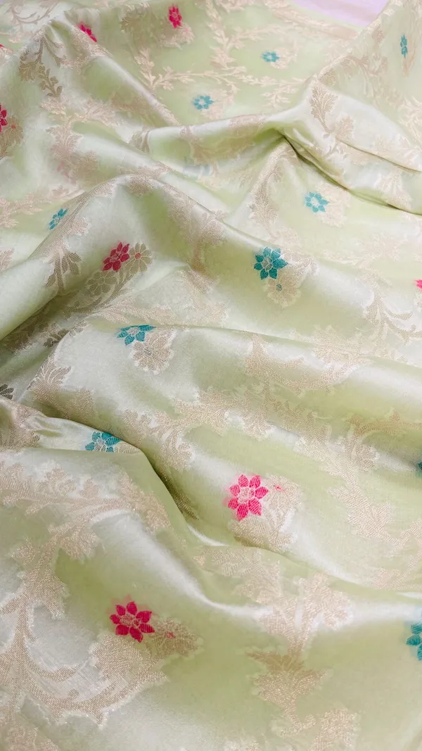 Humairah_Pure_Handloom_Light_Green_Dupion_Silk_Tilfi_Mina_Zari_Jaal_with_Skirt_Golden_Zari_Border_and_Pista_Green_Blouse