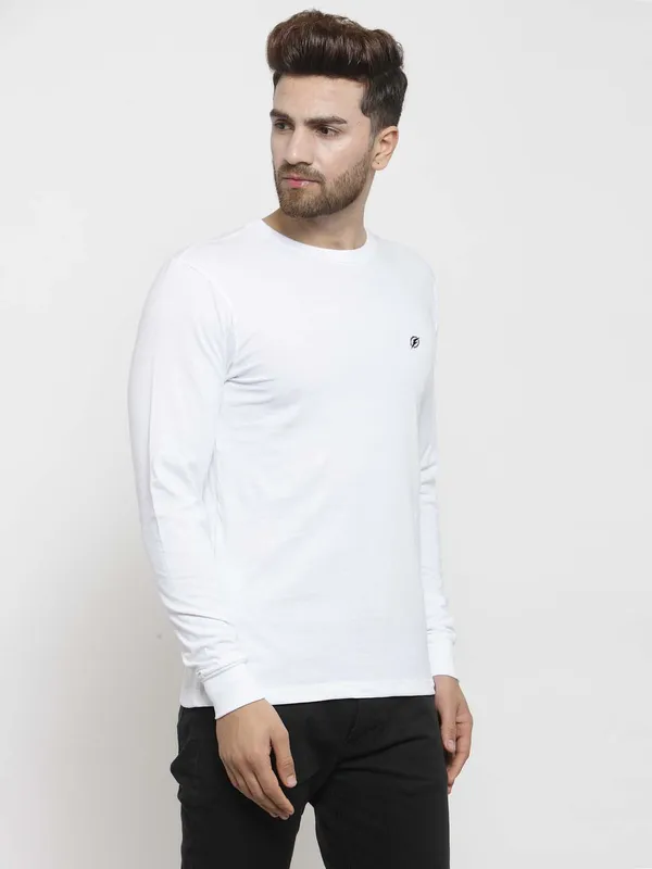 White_Cotton_Round_Neck_Full_Sleeves_T-Shirt_For_Men_-_Pack_Of_1