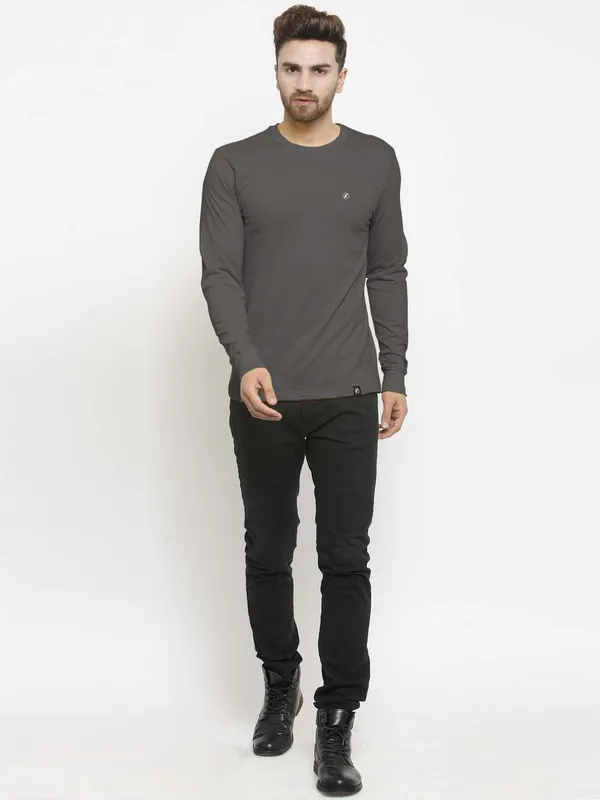 Grey_Cotton_Round_Neck_Full_Sleeves_T-Shirt_For_Men_-_Pack_Of_1
