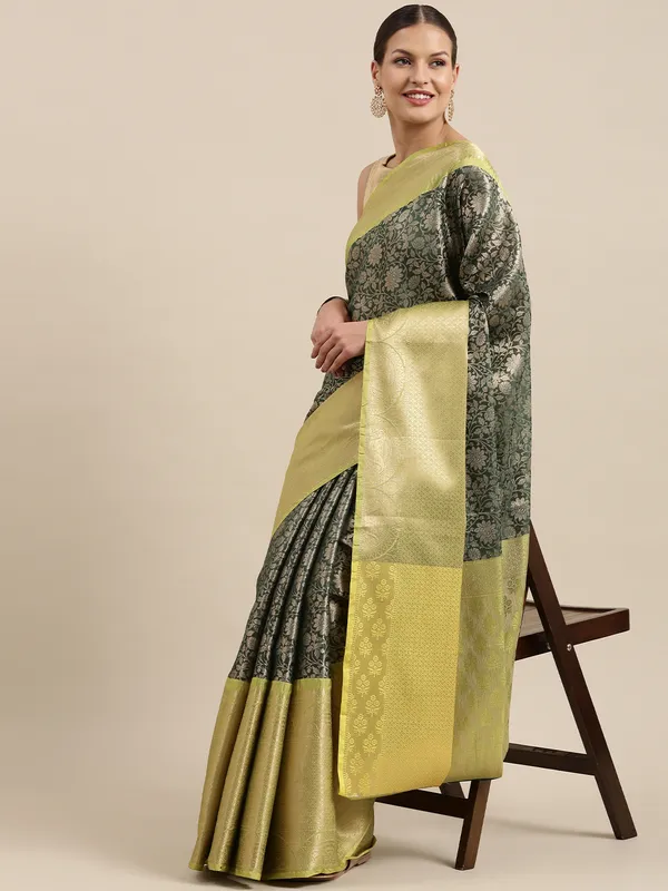 Green_Kanchi_Silk/Brocade_Banarasi_Sarees_For_Women