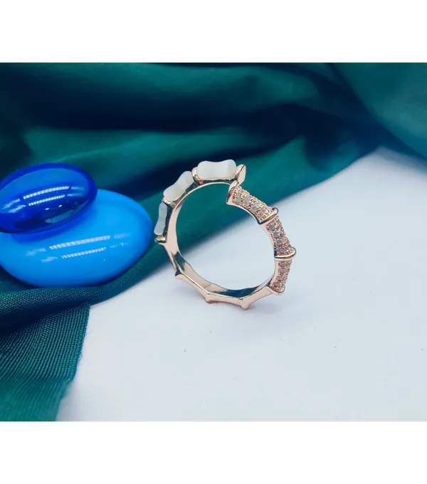 Gold_American_Diamond_Trendy_Finger_Ring_For_Women