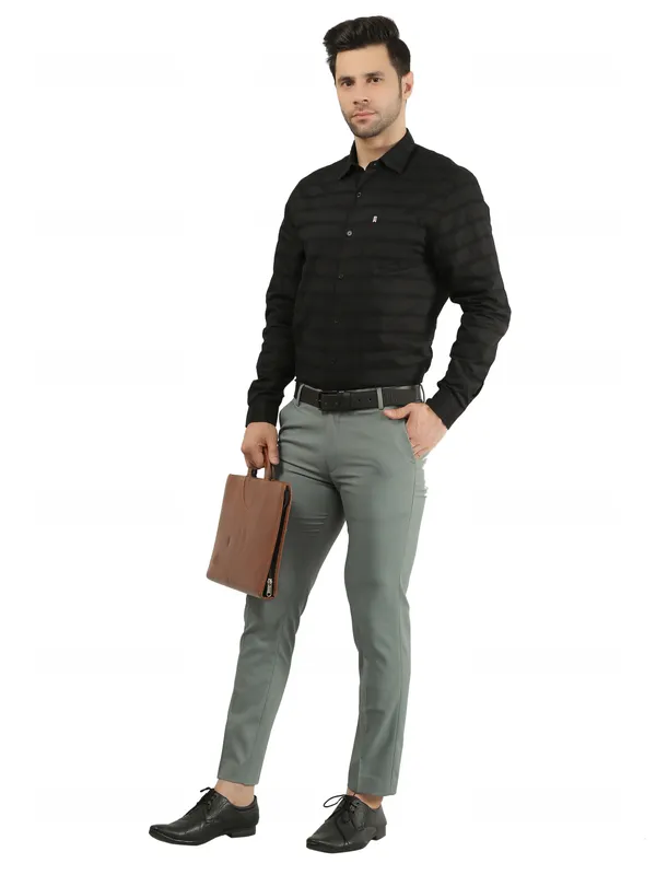 Men's_Stretchable_Slim_fit_Trousers