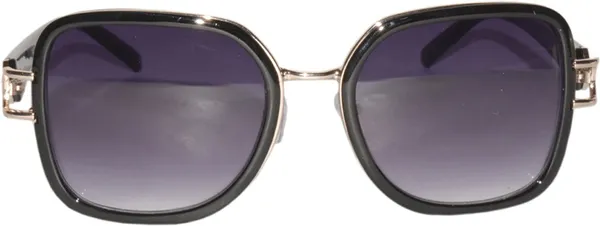 Black_Retro_Square_Sunglasses_-_For_Women