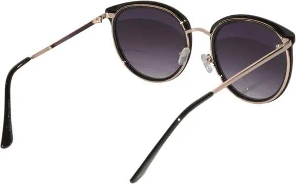 Black_Over-Sized_Sunglasses_-_For_Women