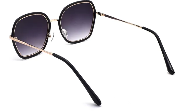 Black_Over-Sized_Sunglasses_-_For_Women