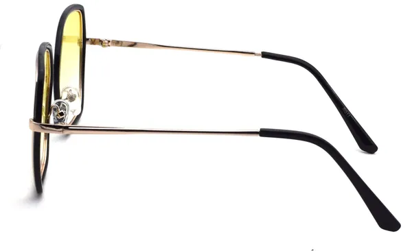 Black_Over-Sized_Sunglasses_-_For_Women