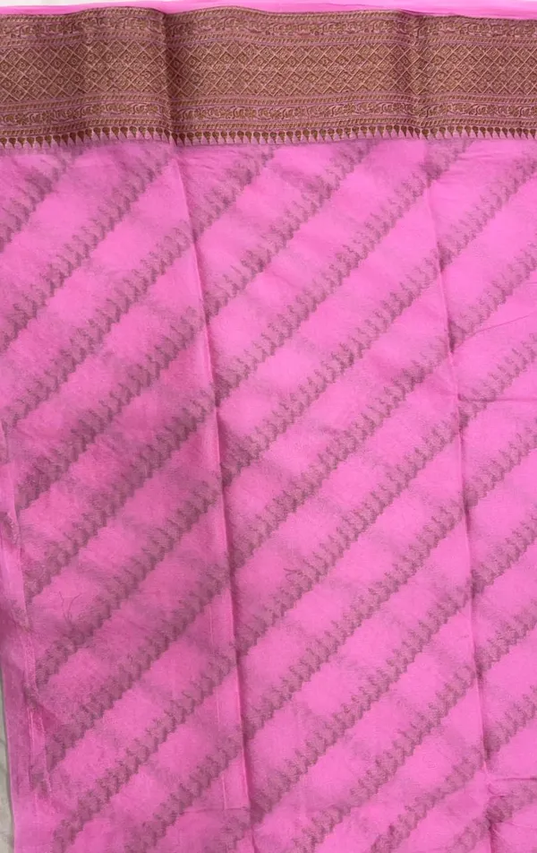Humairah_Presents_Pure_Handwoven_Baby_Pink_Chiffon_Diagonal_Stripe_Copper_Zari_with_Banarasi_Zari_Border_Pallu_and_Baby_Pink_Blouse