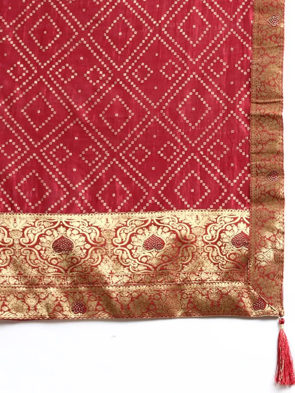 Maroon__Vichitra_Silk_Foil_and_Swarovski_Work_Saree