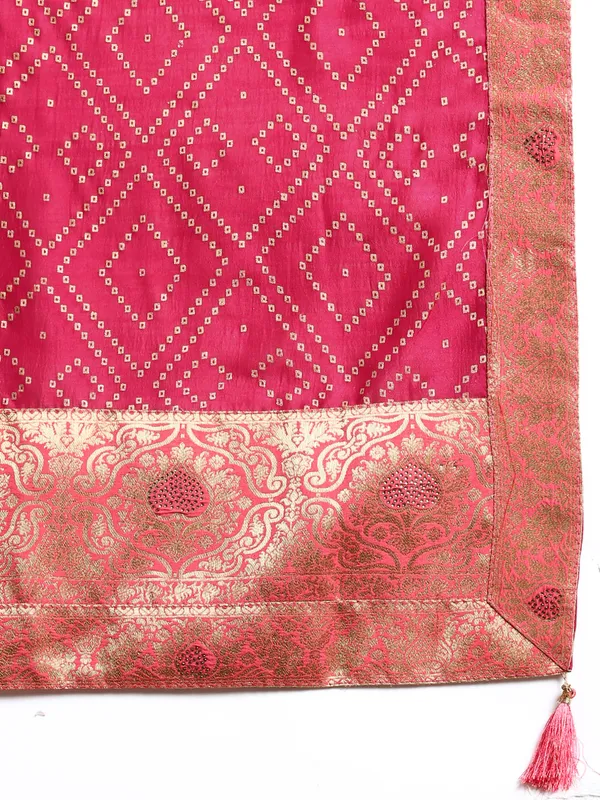 Pink_Vichitra_Silk_Foil_and_Swarovski_Work_Saree