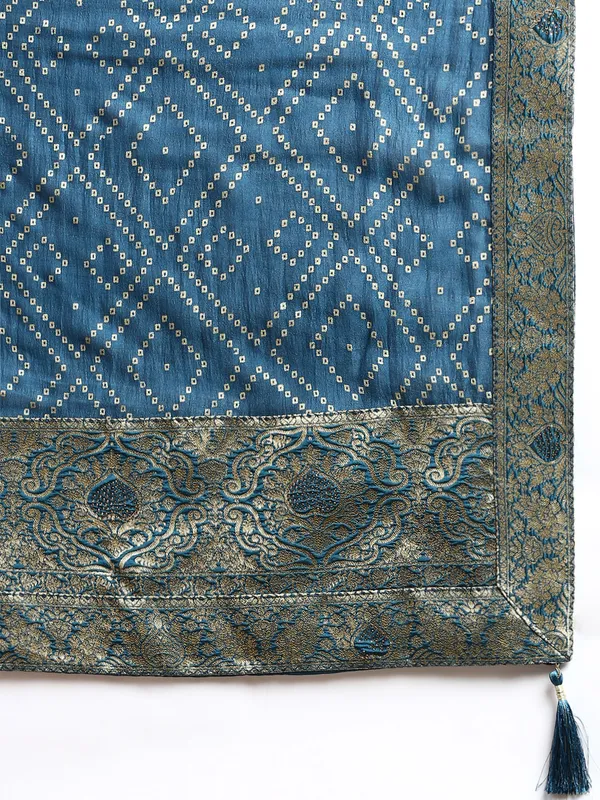 Blue_Vichitra_Silk_Foil_and_Swarovski_Work_Saree
