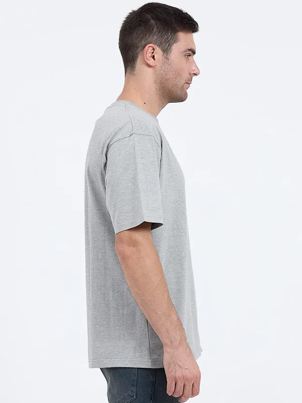 Grey_Melange_Cotton_Oversized_Fit_T_Shirt_For_Men