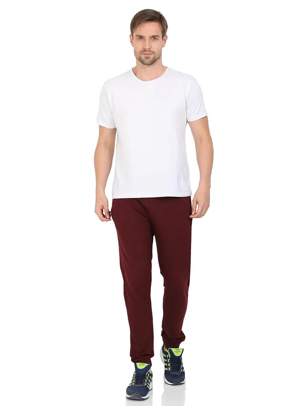 Maroon_Regular_Fit_Joggers_For_Men