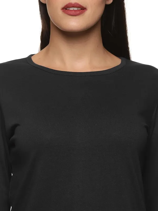 Black_Cotton_T_Shirt_For_Women