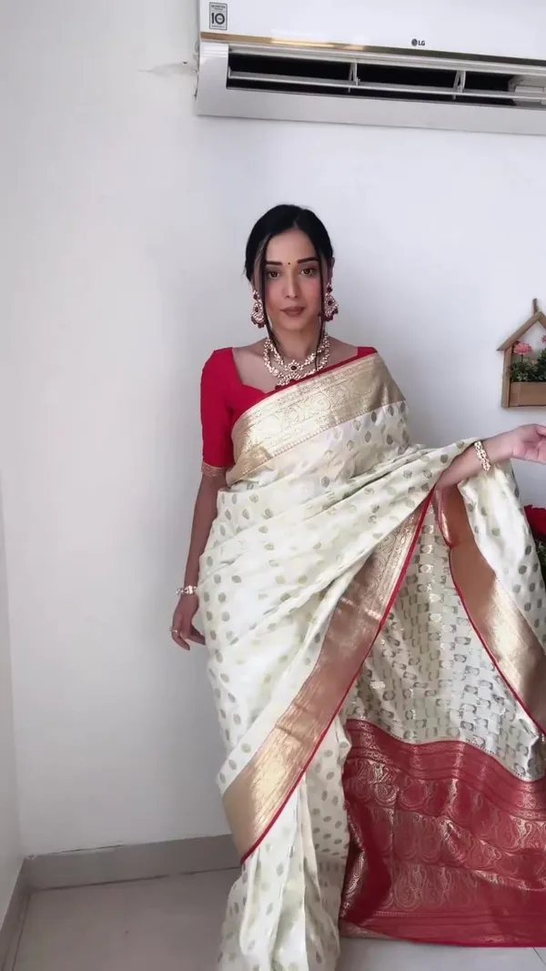 READY_TO_WEAR_WHITE_TRENDY_1-MINUTE__SAREE