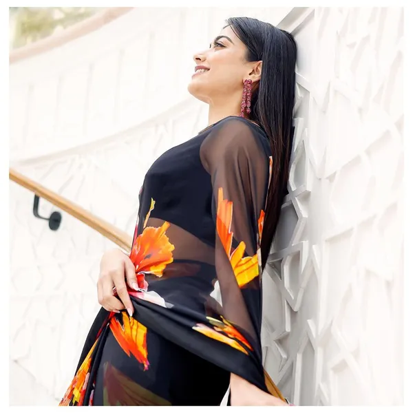 READY_TO_WEAR__BLACK_TRENDY_1-MINUTE_GEORGETTE_SAREE