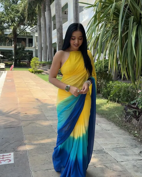 Yellow_1-Minute_Ready_To_Wear_Georgette_Saree