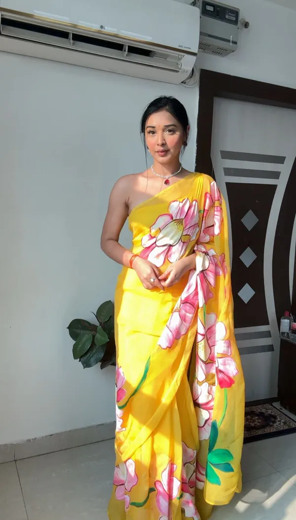 READY_TO_WEAR_YELLOW_FLORAL_PRINTED_TRENDY_1-MINUTE__Tabby_Organza_SAREE
