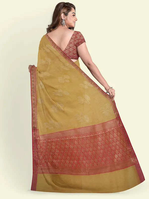 Beige_Cotton_Blend_Banarasi_Sarees_For_Women