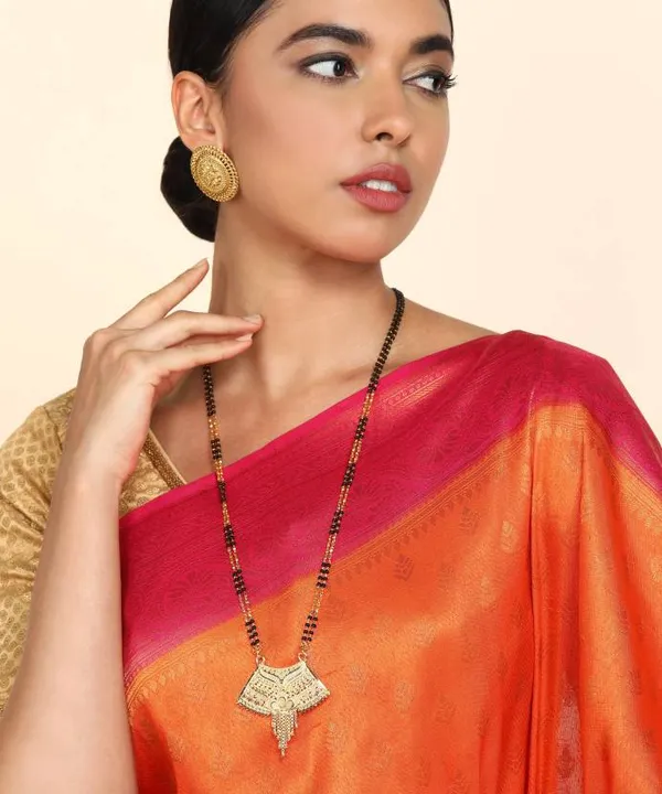Gold_Daily_Wear_Designer_And_Stylish_Gold_Plated_Mangalsutra_For_Women