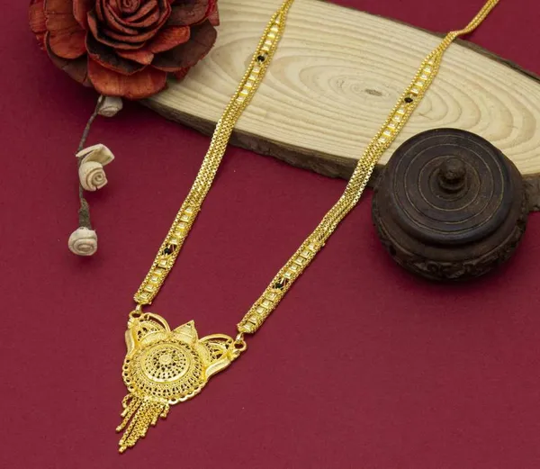Gold_Designer_And_Stylish_Brass_Mangalsutra_For_Women