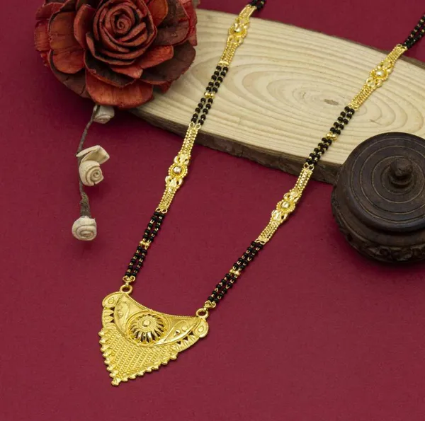 Gold_Designer_And_Stylish_Brass_Mangalsutra_For_Women