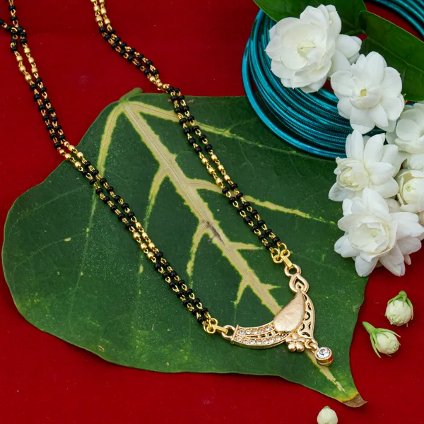 Gold_Luxurious_Mangalsutra__|_22_K_Gold_Plated