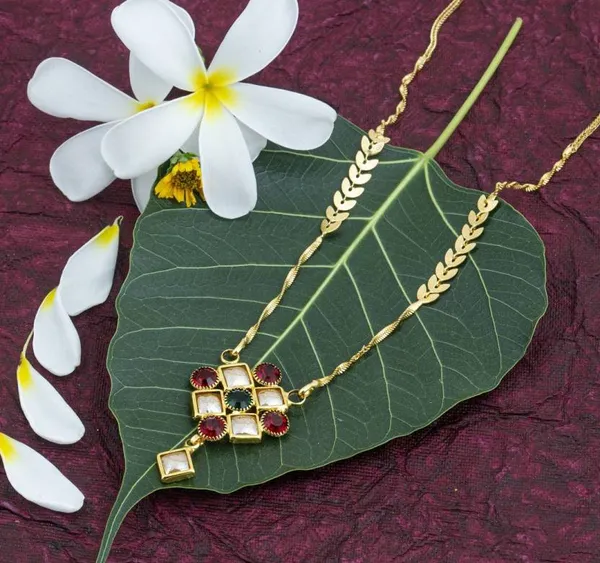 Gold_Stylish_And_Trendy_Gold_Plated_Mangalsutra_For_Women