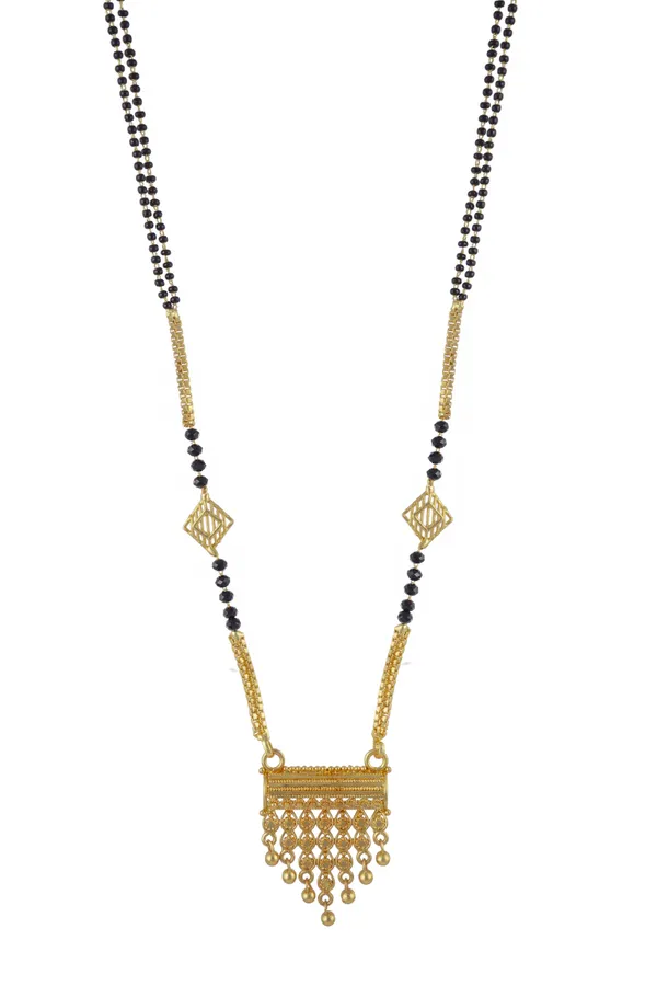 Gold_Stylish_22K_Gold_Plated_Mangalsutra_For_All_Occasions_For_Women