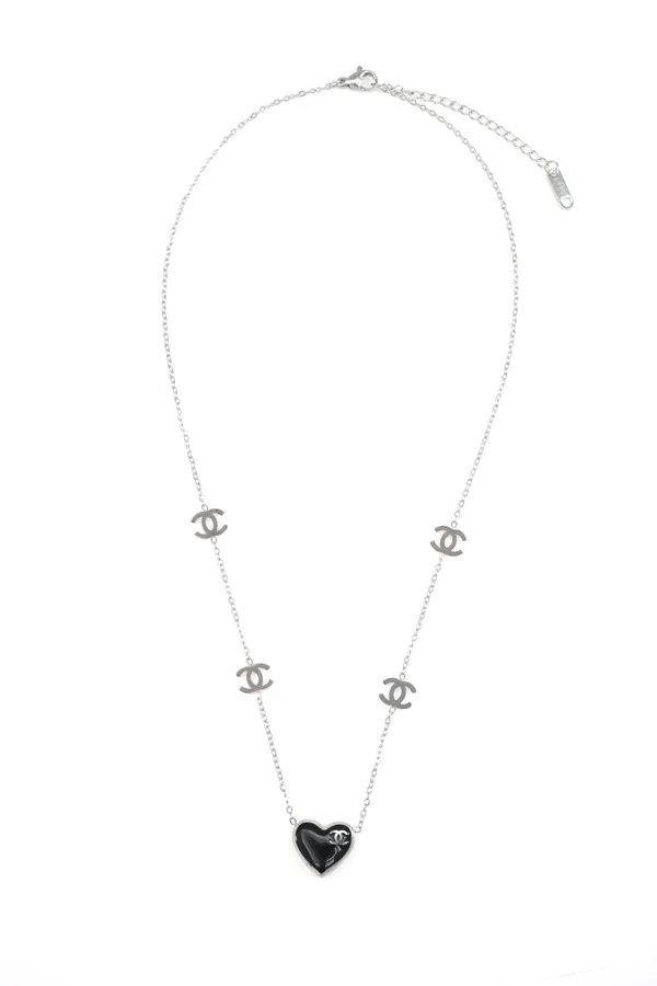 Gold_Sterling_Sliver_Heart_Shape_Charming_Silver_Plated_Necklace_For_Women