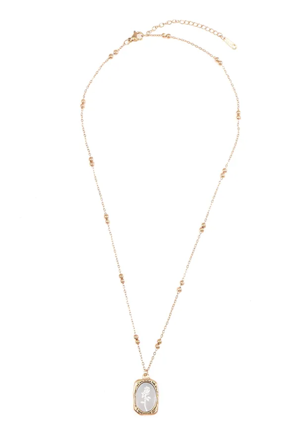 Gold_Rose_Gold_Square_Flower_Shape_Necklace_For_Women