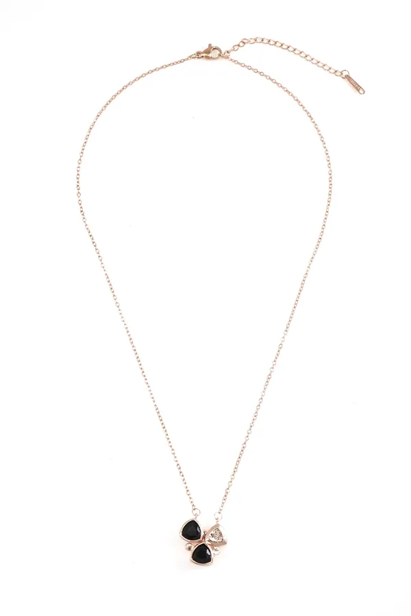 Gold_Fashionable_Rose_Gold_Necklace_With_Magnetic_Pendant_For_Women