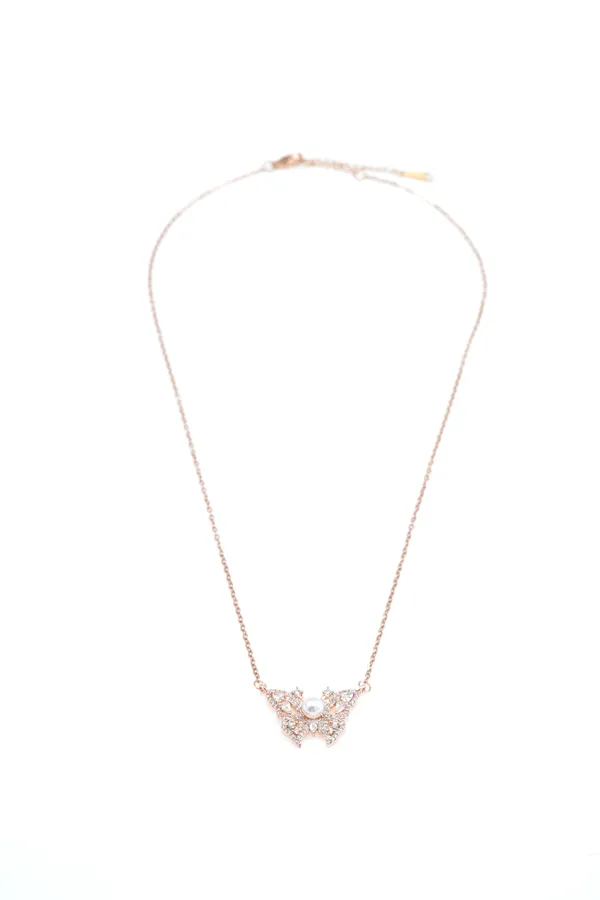 Gold_Rose_Gold_Charming_Diamond_Butterfly_Necklace_&_Girls_For_Women