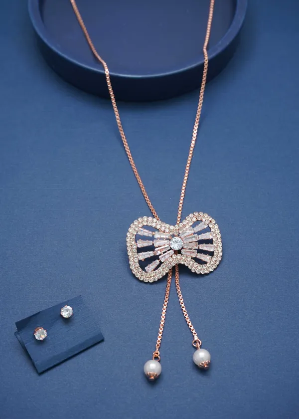 Gold_Designer_And_Stylish_Ad_Diamond_Studs_Trendy_Necklace_For_Women