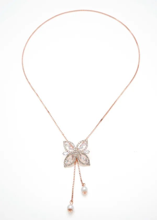 Gold_Butterfly_Shape_Ad_Diamond_Studs_Trendy_Necklace_For_Women