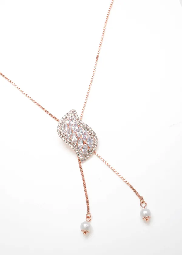 Gold_Designer_And_Stylish_Ad_Diamond_Studs_Necklace_For_Women