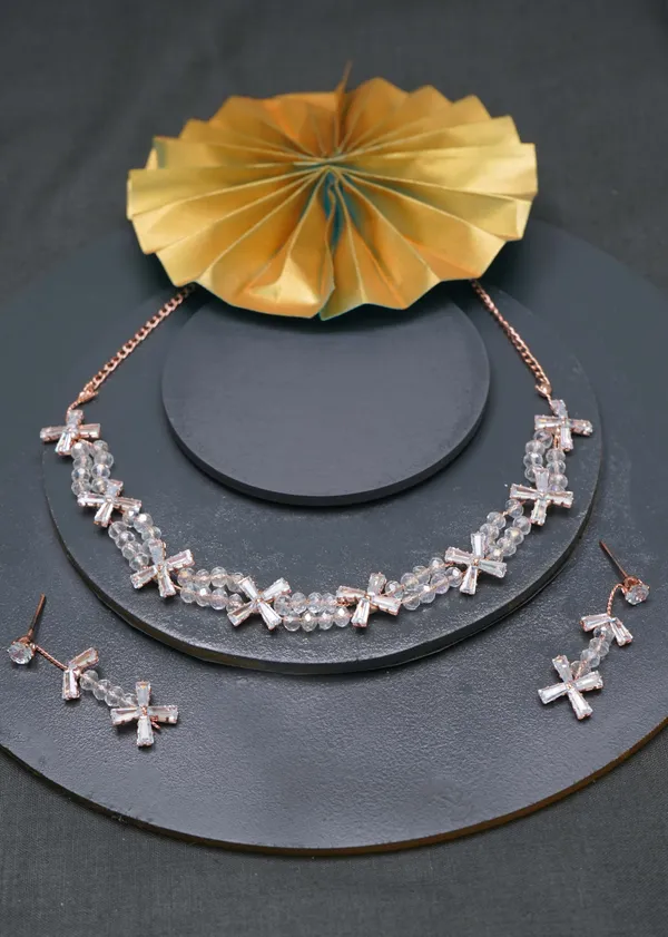Gold_Charming_Crystal_And_Ad_Diamond_Stone_Studs_Rose_Gold_Necklace_Set_For_Women