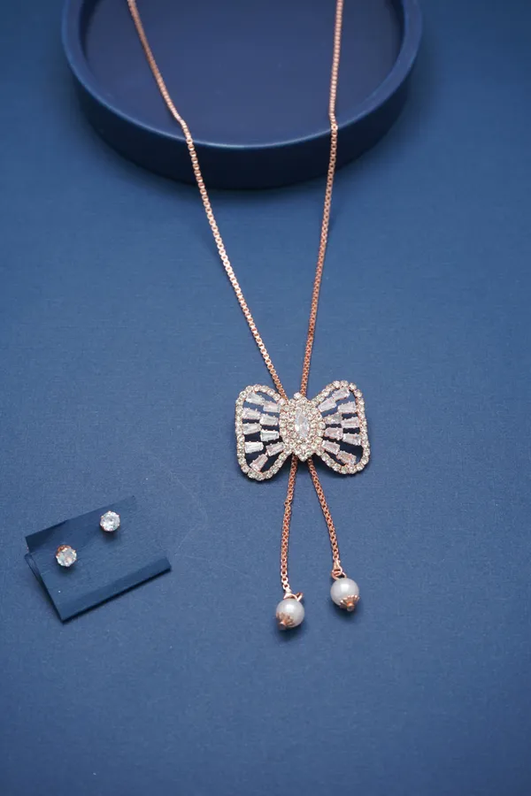 Gold_Charming_Ad_Diamond_Studs_Necklace_Set_For_Women