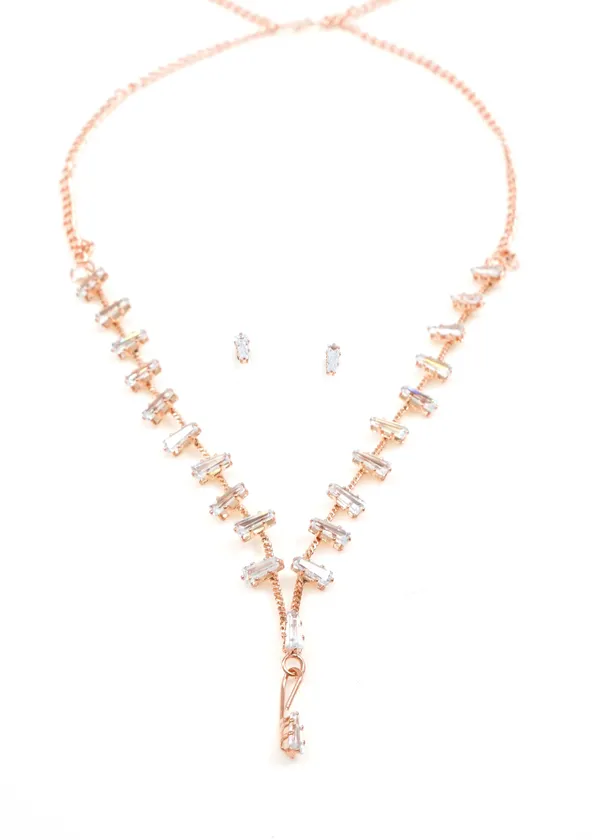 Gold_Stunning_Ad_Diamond_Studs_Necklace_Set_For_Women