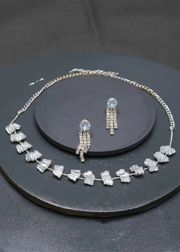 Gold_Silver_Plated_Ad_Diamond_Studs_Necklace_Set_For_Women