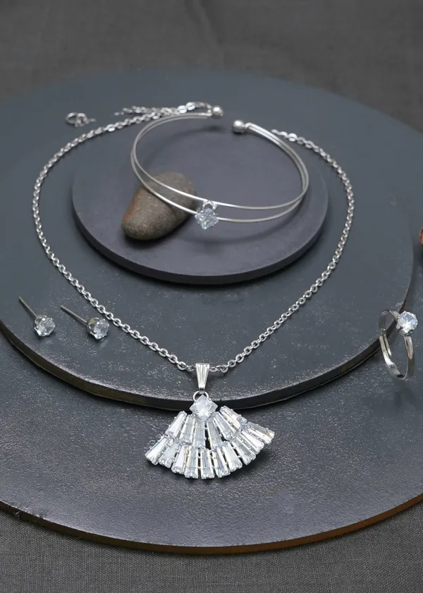 Gold_Silver_Zircon_Studs_Pendent_Necklace_For_Women