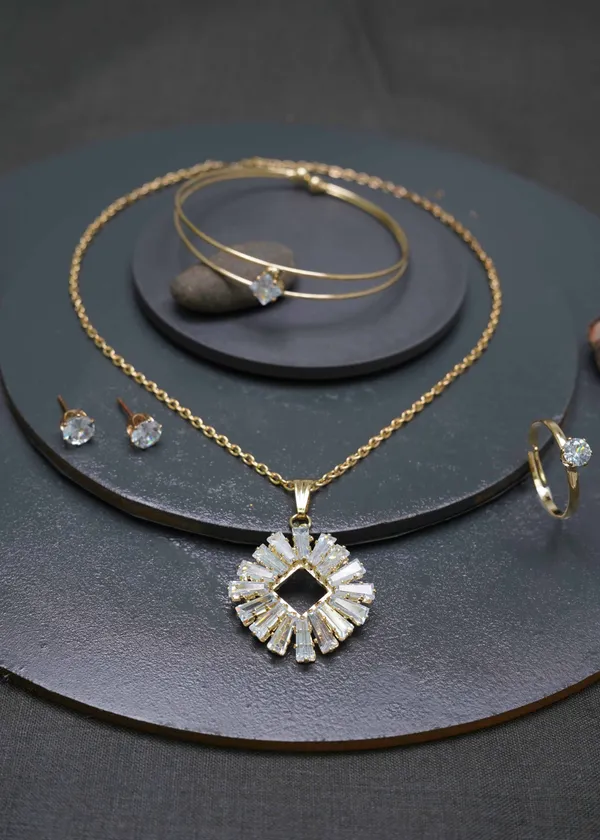 Gold_22K_Plated_Zircon_Studs_Pendant_Necklace_For_Women