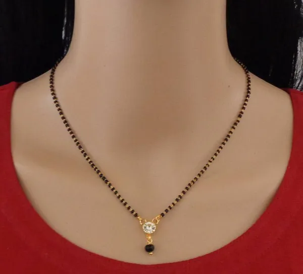 Gold_Charming_And_Stylish_Gold_Plated_Mangalsutra_For_Women