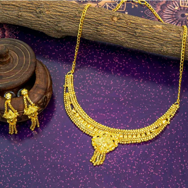 Gold_Beautiful_And_Stylish_Handmade_Work_Brass_Gold_Plated_Jewellery_Set_For_Women