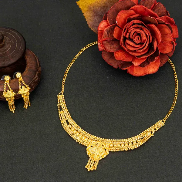 Gold_Beautiful_And_Stylish_Handmade_Work_Brass_Gold_Plated_Jewellery_Set_For_Women