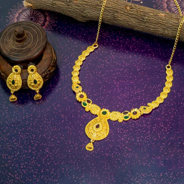 Gold_Stylish_And_Trendy_Designer_Gold_Plated_Brass_Jewellery_Set_For_Women